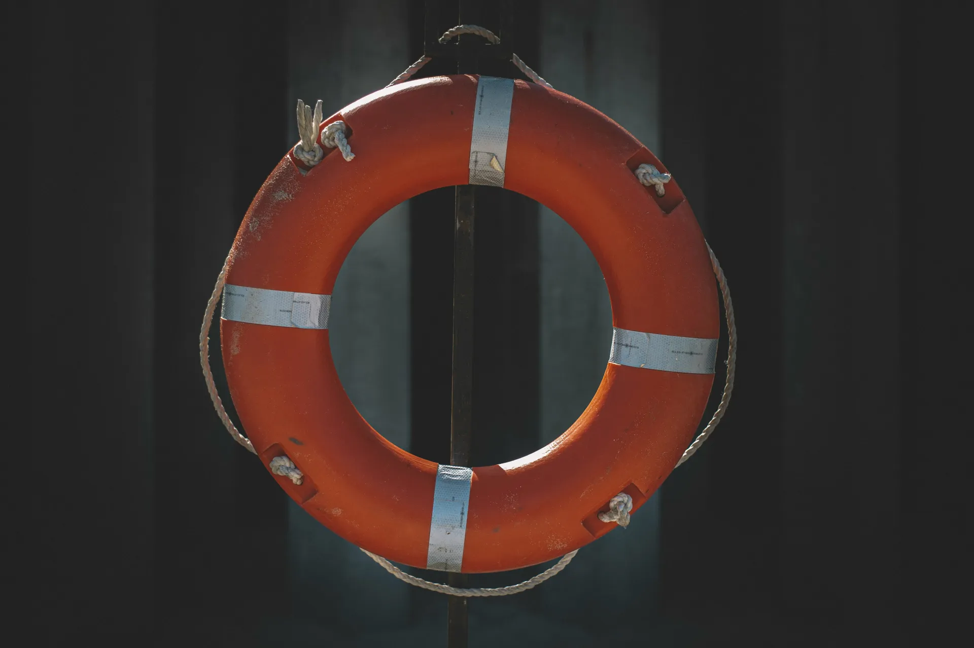 손흥민 꿈 해몽 관련 심리적 안정과 지지의 상징